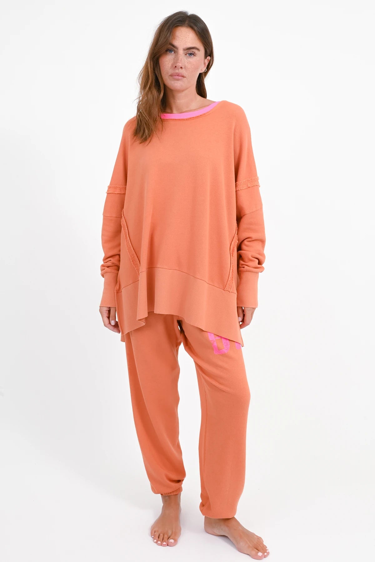 Sweat-shirt oversize Kriz (modèle gris chiné manquant)