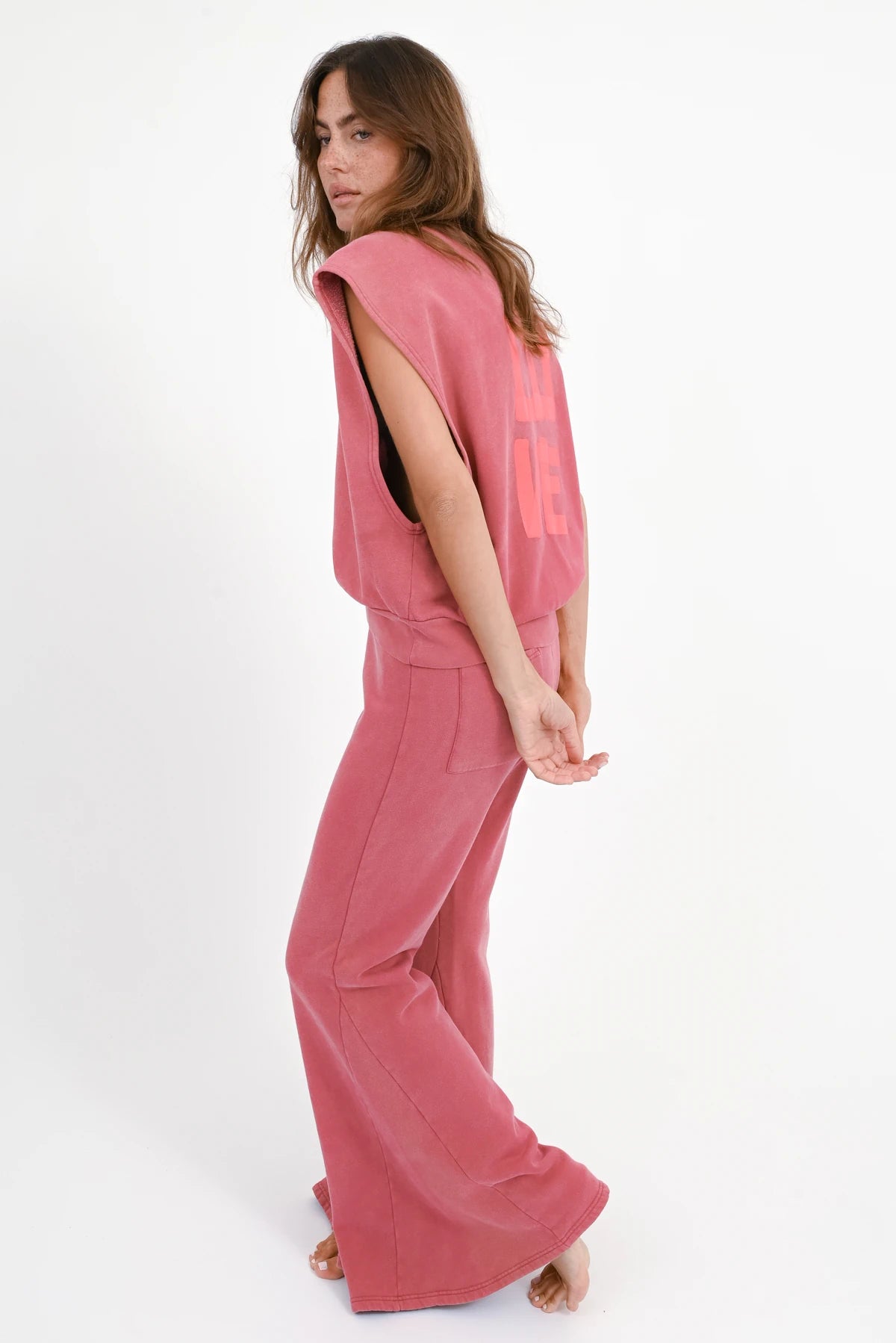 Ärmelloses Sweatshirt mit LOVE-Print Kanpa