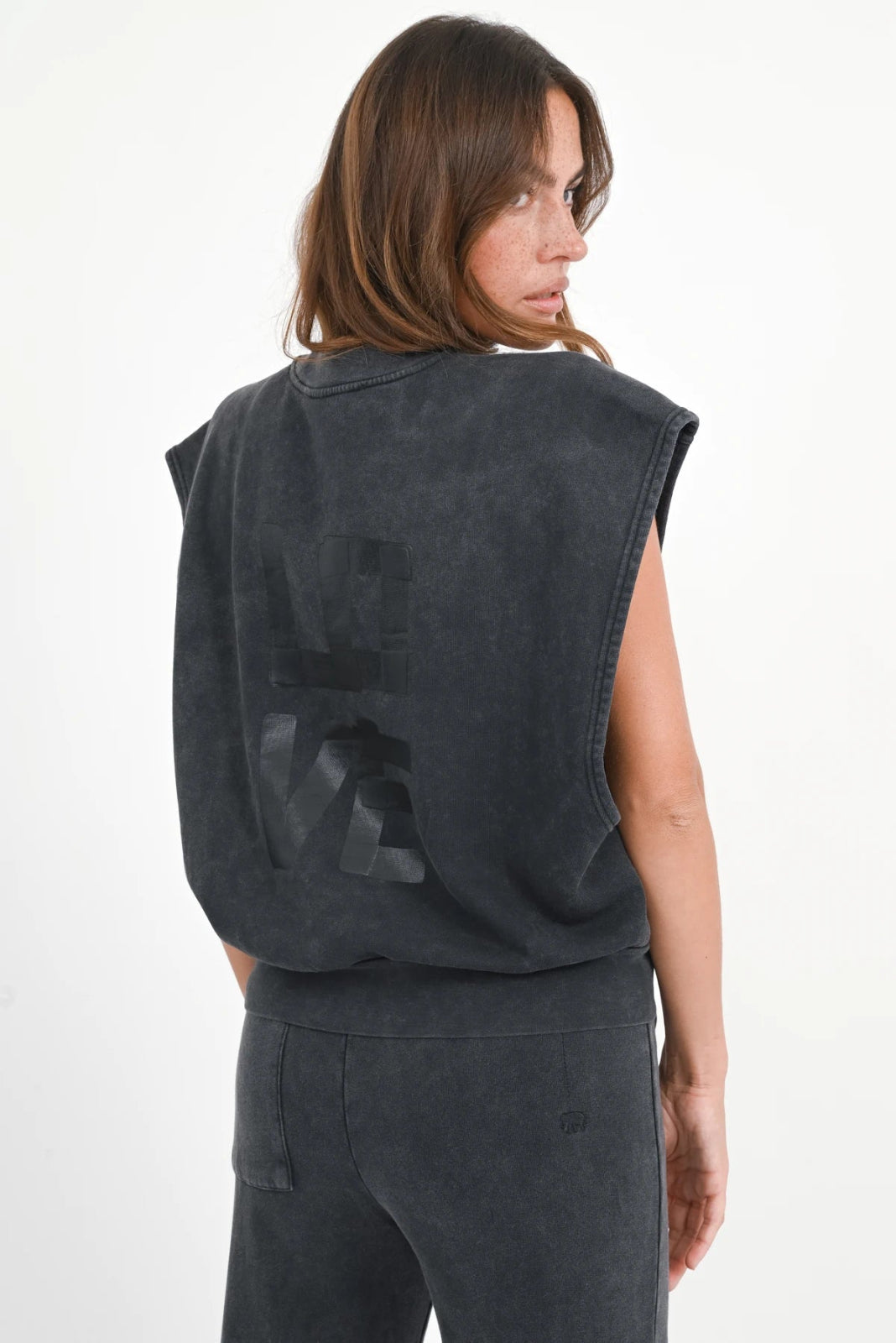 Ärmelloses Sweatshirt mit LOVE - Print Kanpa - Love Joy Victory