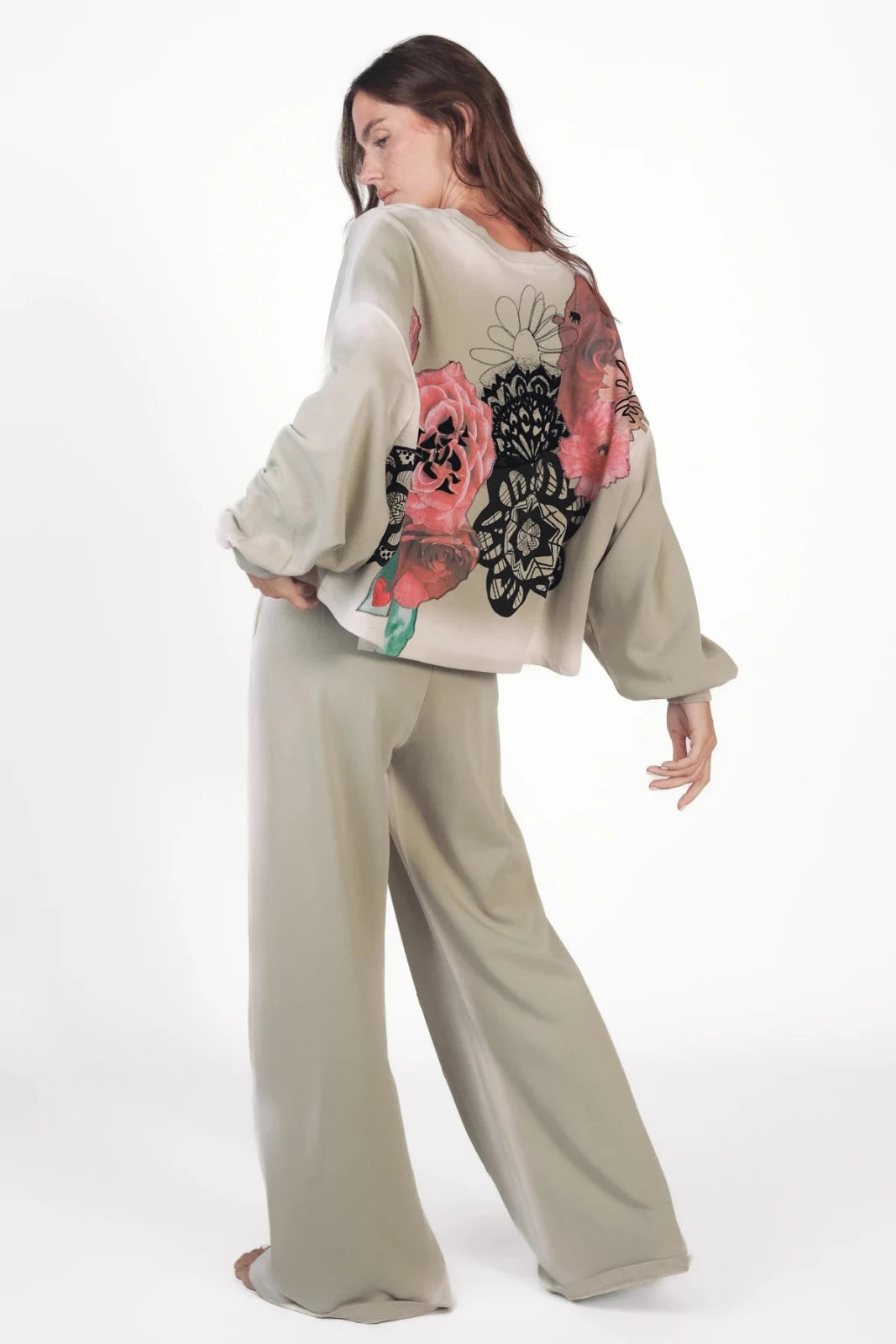 Bedrucktes Sweatshirt Tari - Love Joy Victory