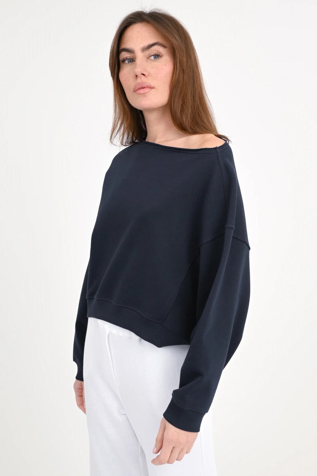 Crop Sweatshirt Marti - Love Joy Victory