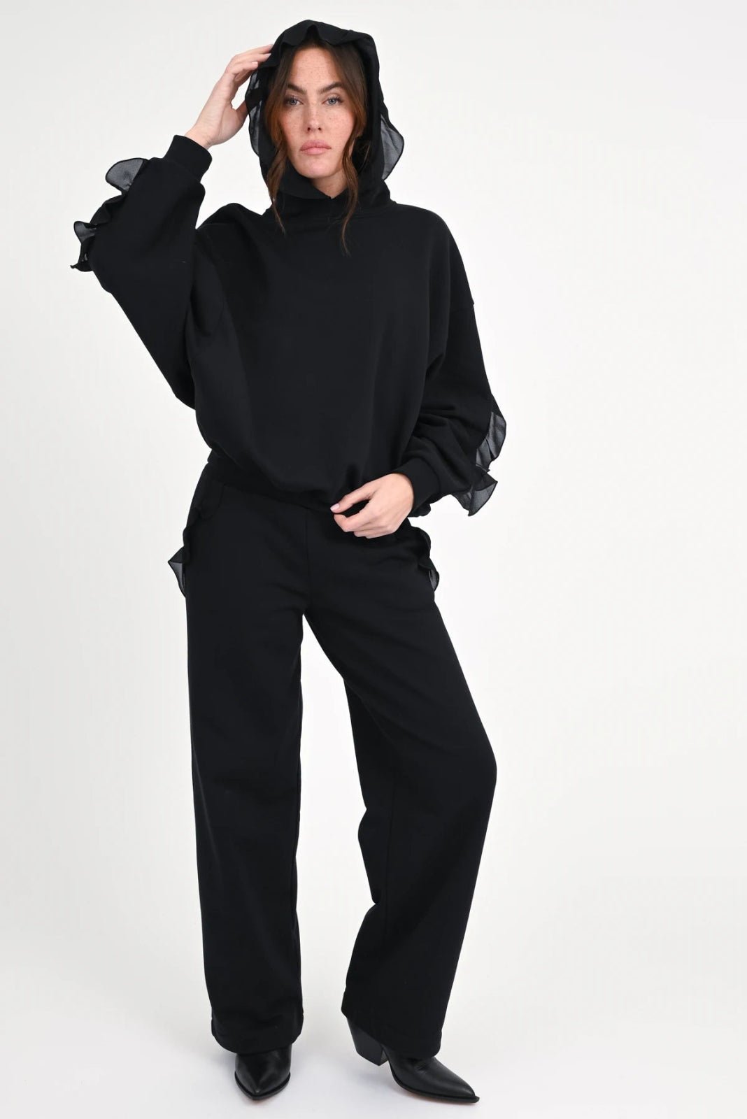 Hose mit Volant Val - Love Joy Victory