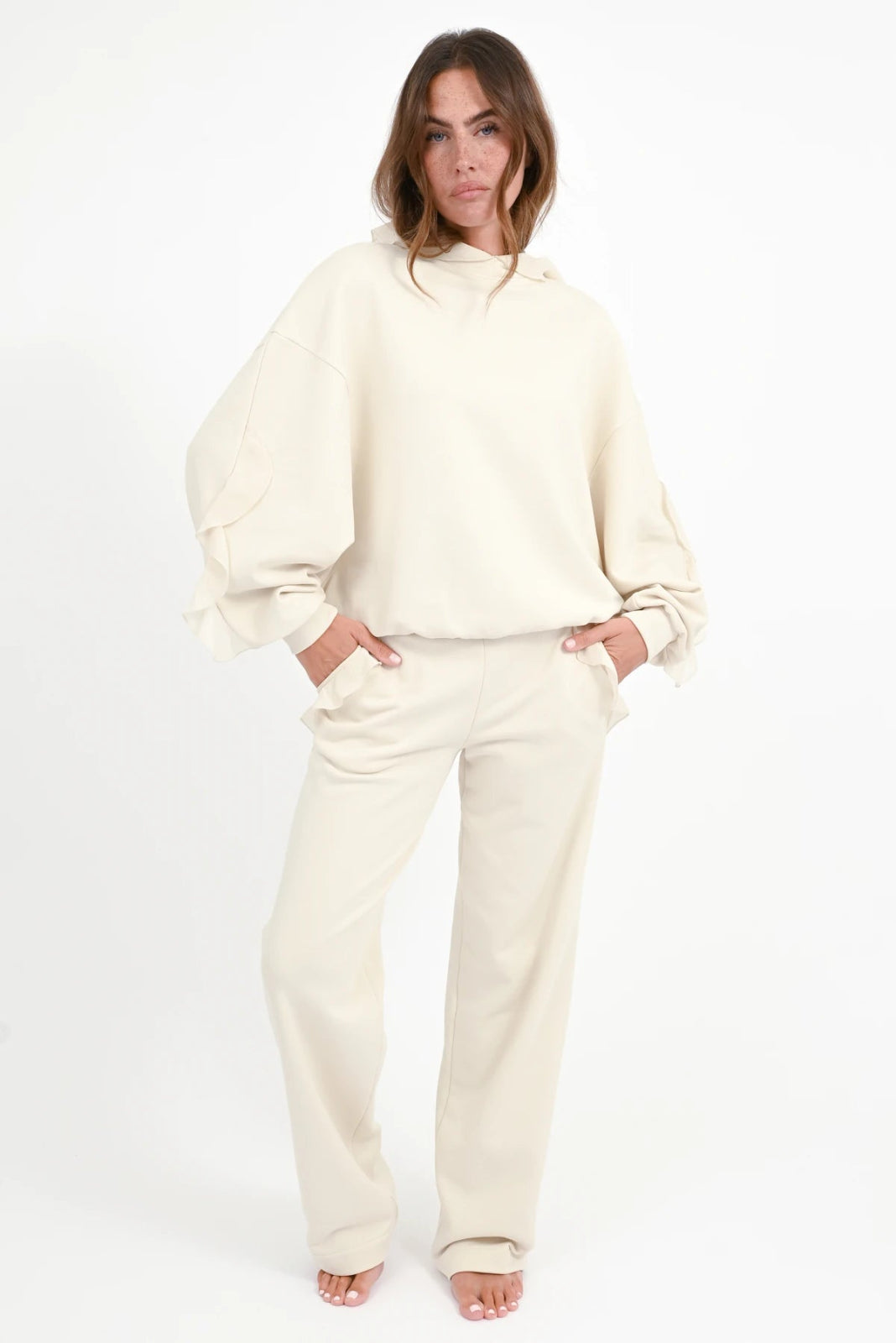 Hose mit Volant Val - Love Joy Victory