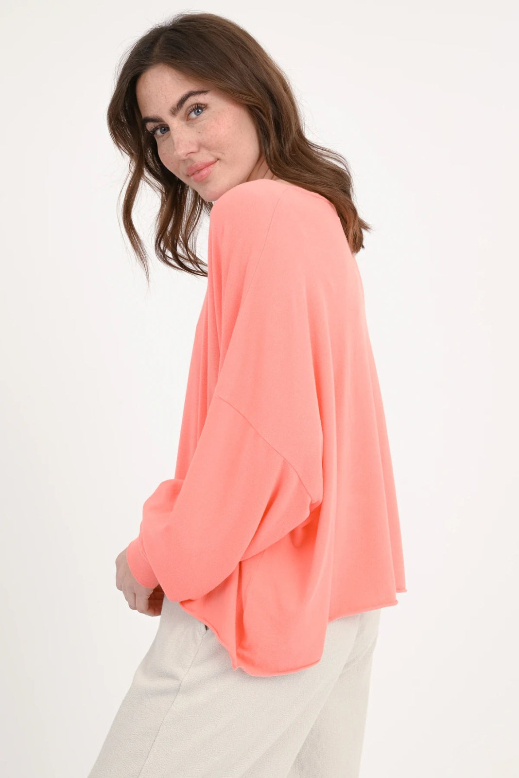 Longsleeve Momo - Love Joy Victory