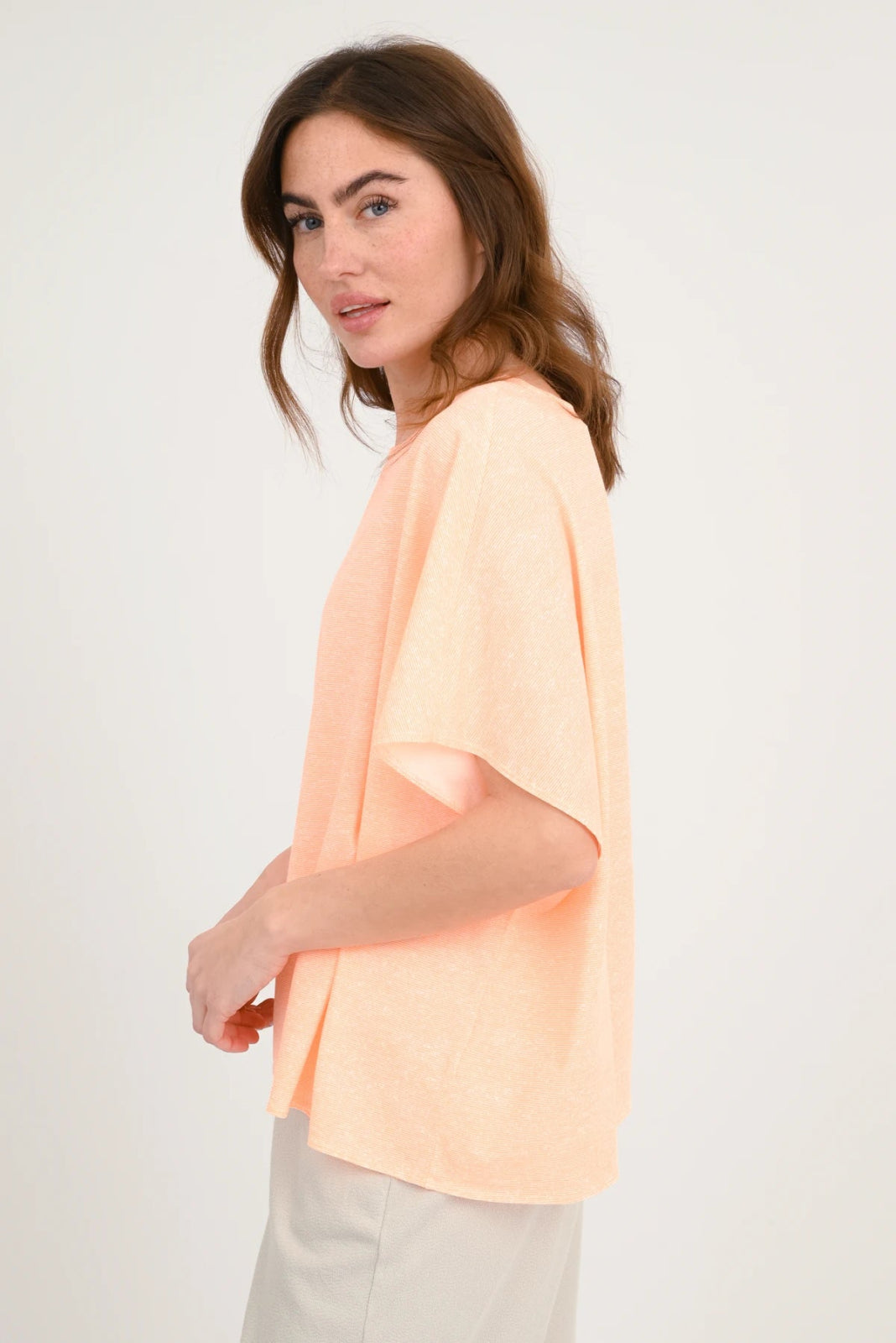 Neon Stripes T-Shirt Yara - Love Joy Victory