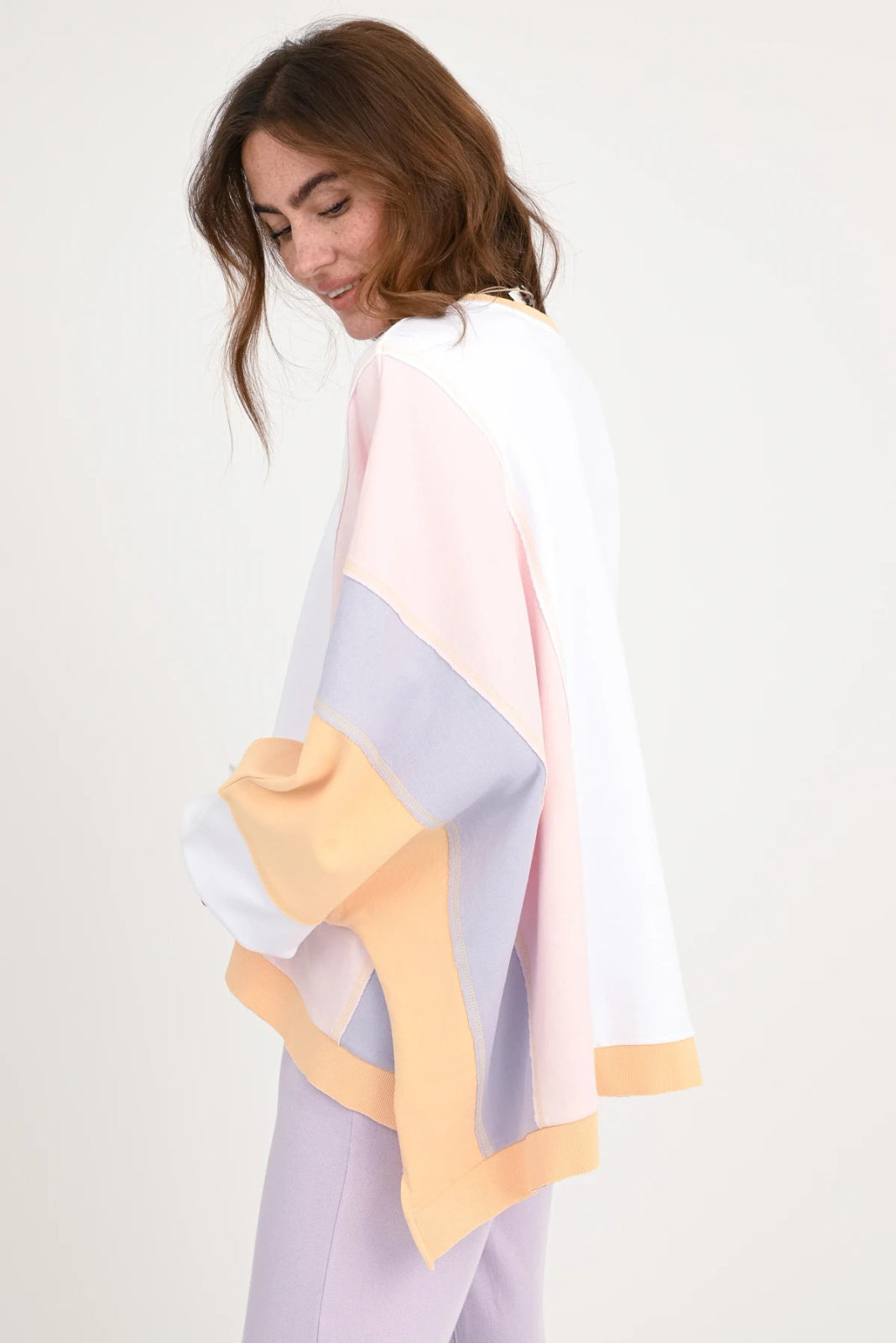 Oversize Sweatshirt Izar - Love Joy Victory