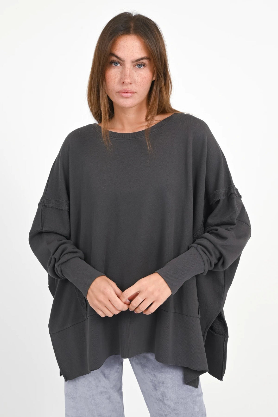 Oversize Sweatshirt Kriz - Love Joy Victory