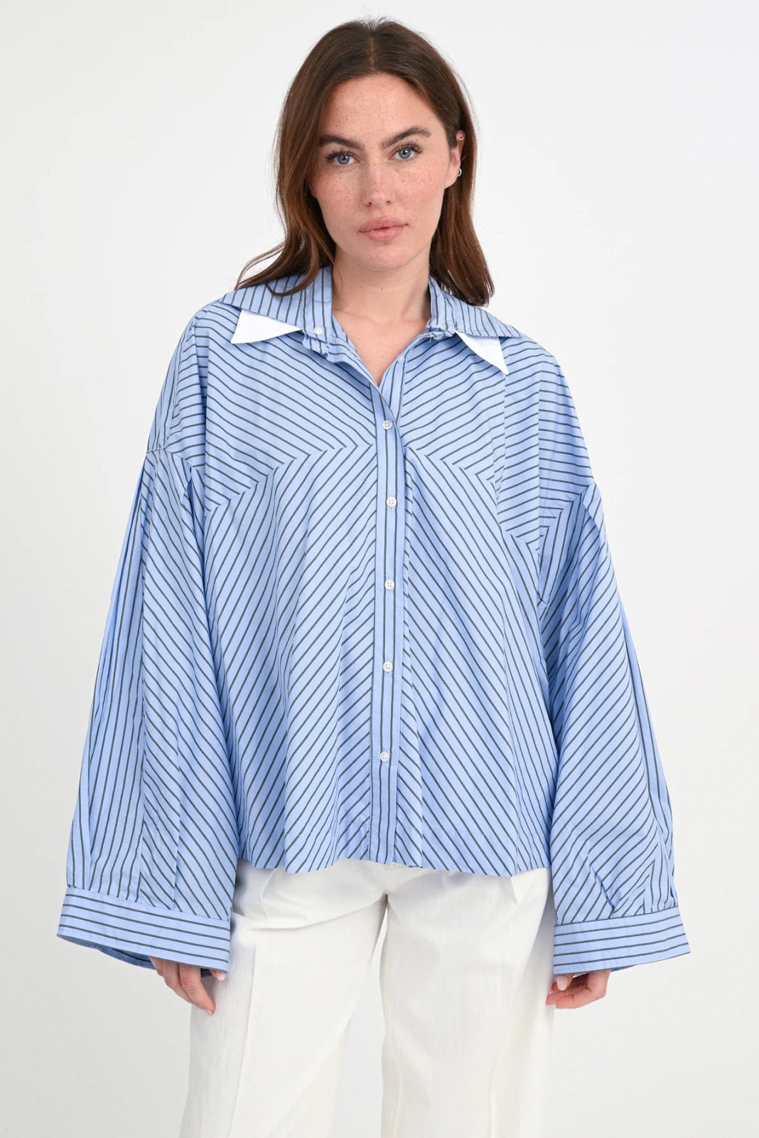 Re - Birth Bluse DoubleC - Love Joy Victory