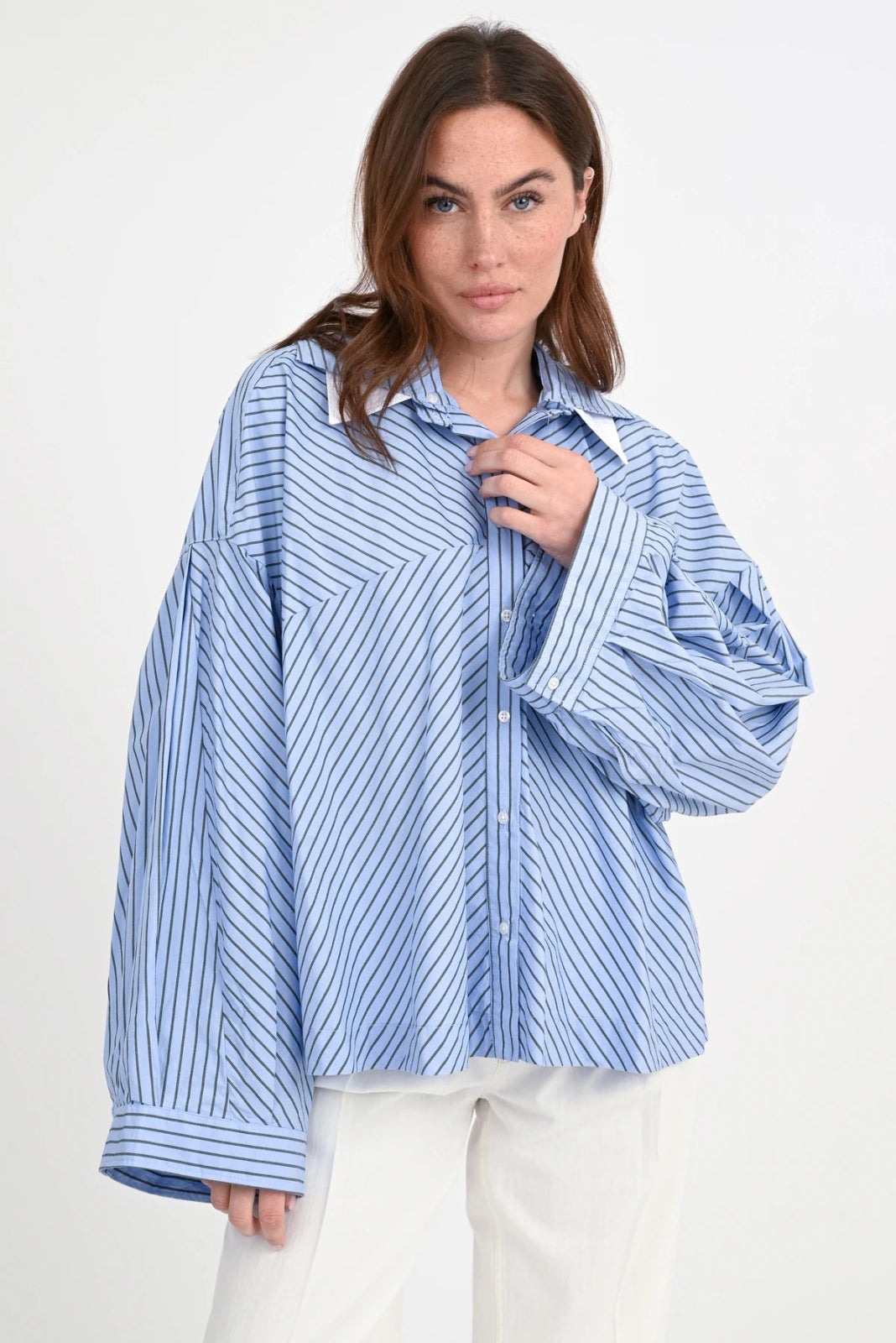 Re - Birth Bluse DoubleC - Love Joy Victory