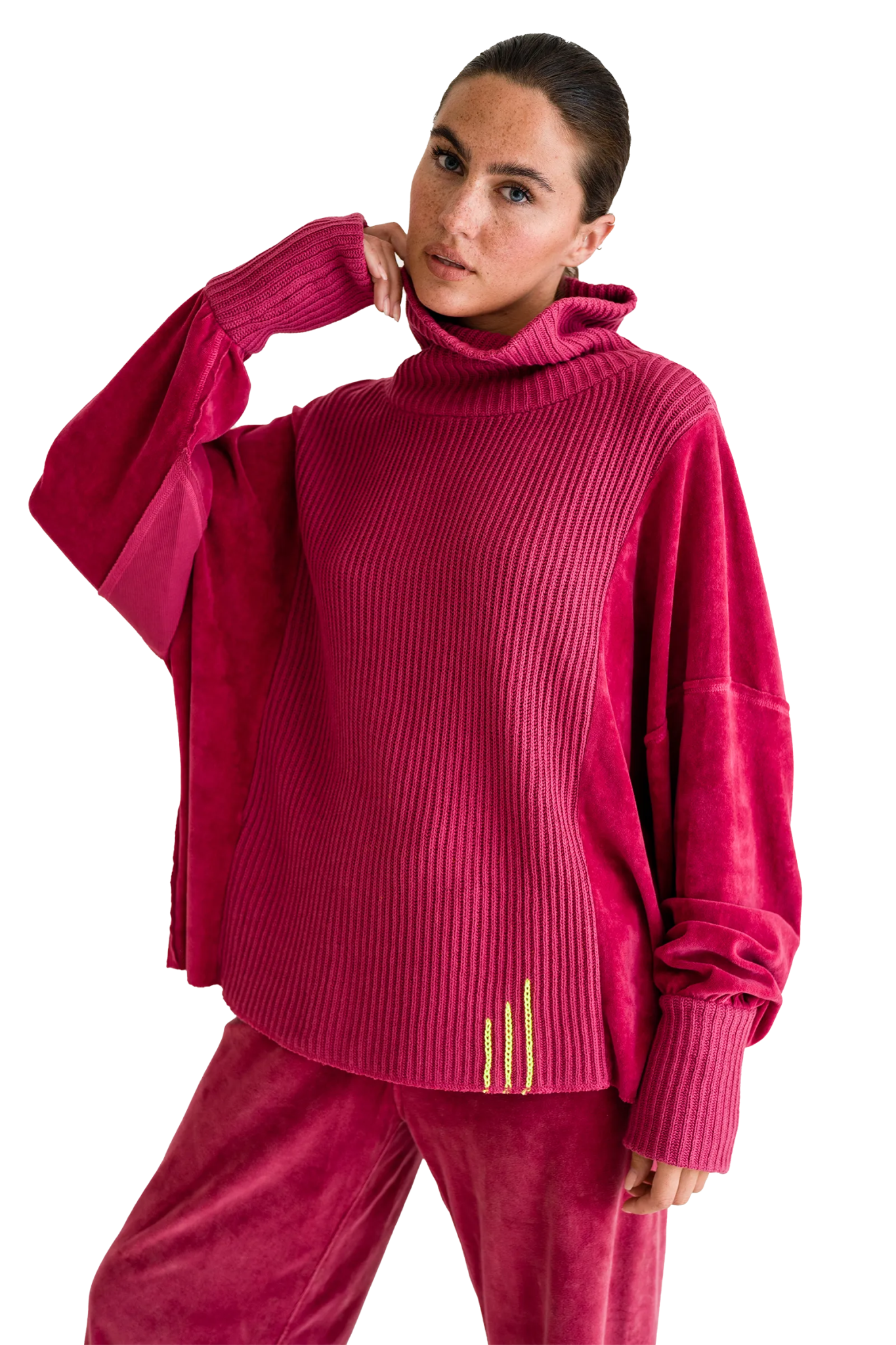 Rollkragenpullover aus Strick und Velvet Vega - Love Joy Victory