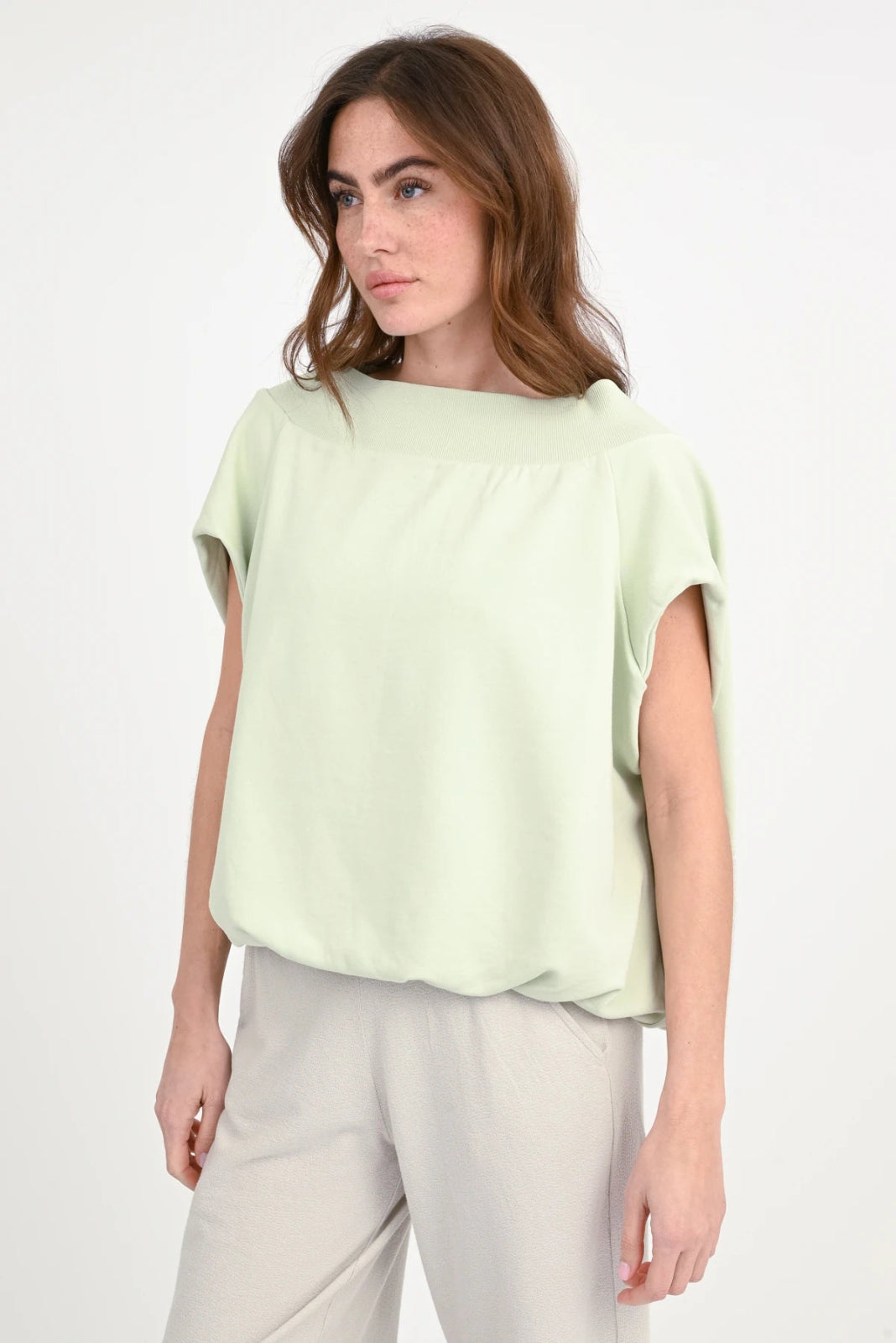 Shortsleeve Sweatshirt Sona - Love Joy Victory