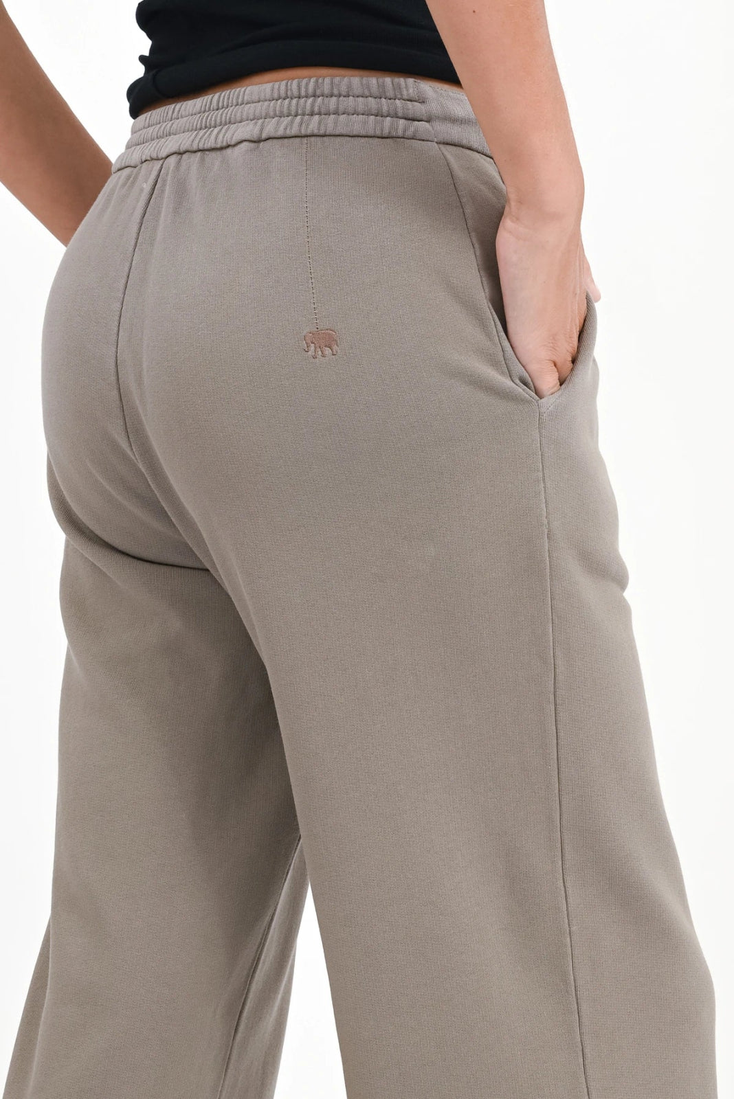 Sweathose Leonora - Love Joy Victory