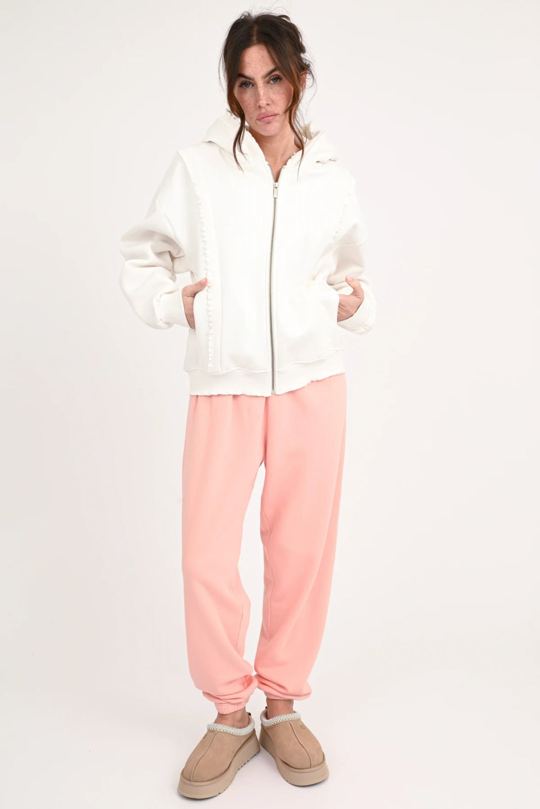 Sweatjacke mit Rüschen Saly - Love Joy Victory