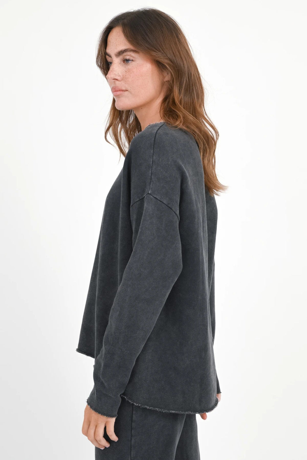 Sweatshirt Gara - Love Joy Victory