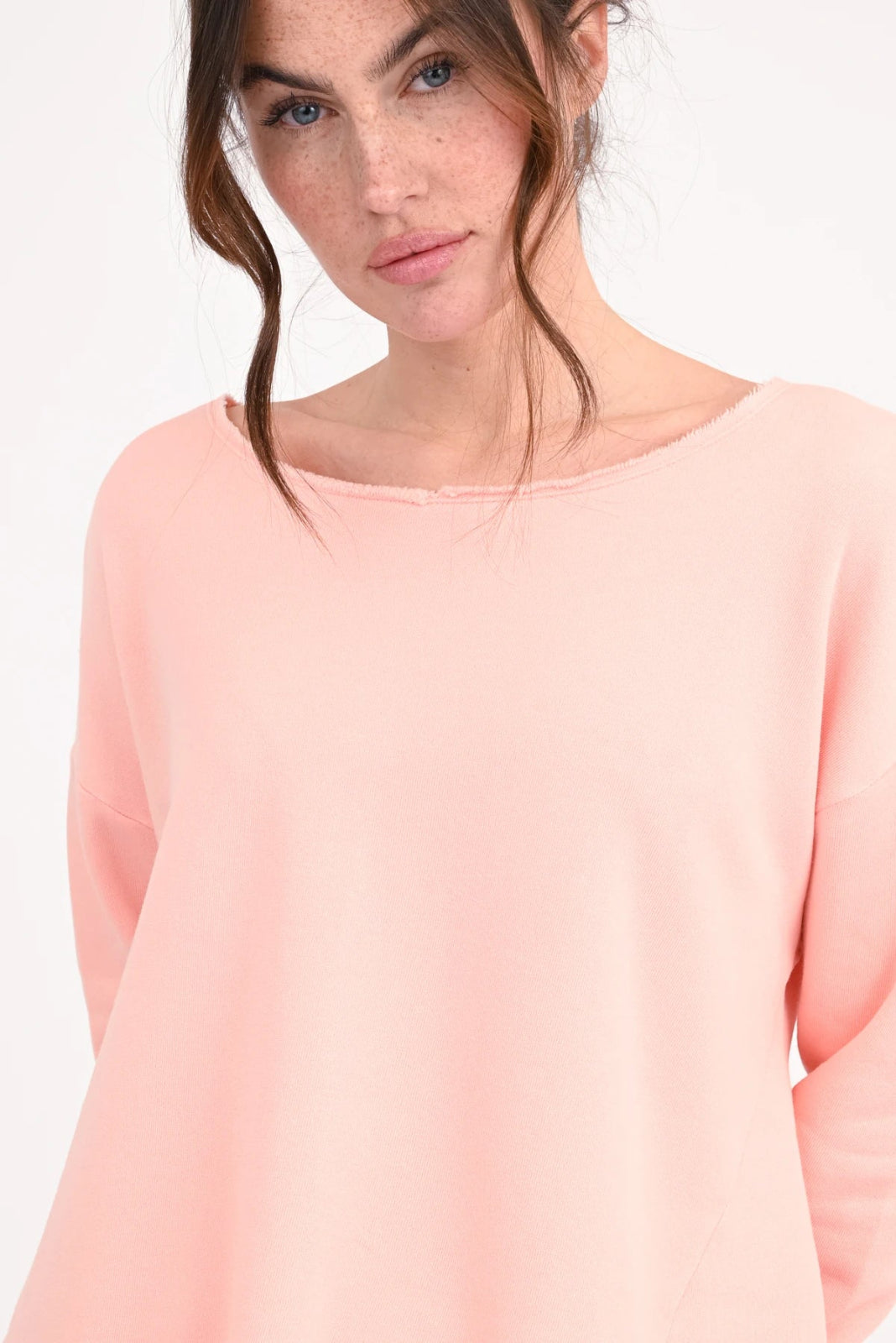 Sweatshirt Gara - Love Joy Victory