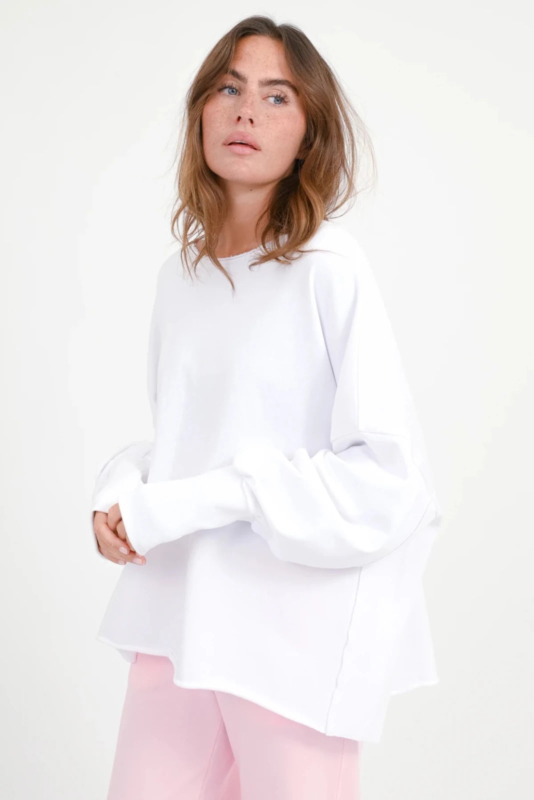 Sweatshirt mit Rücken Print - und Stickerei Hilda - Love Joy Victory