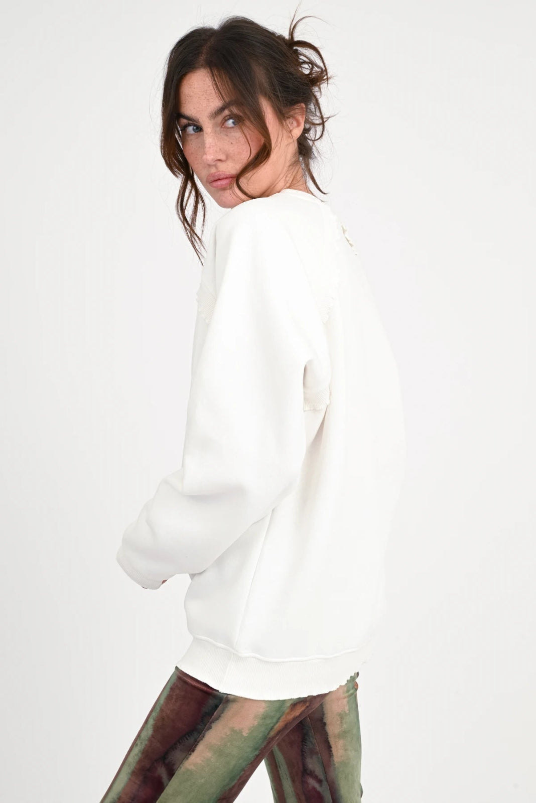 Sweatshirt mit Rüschen Bodony - Love Joy Victory