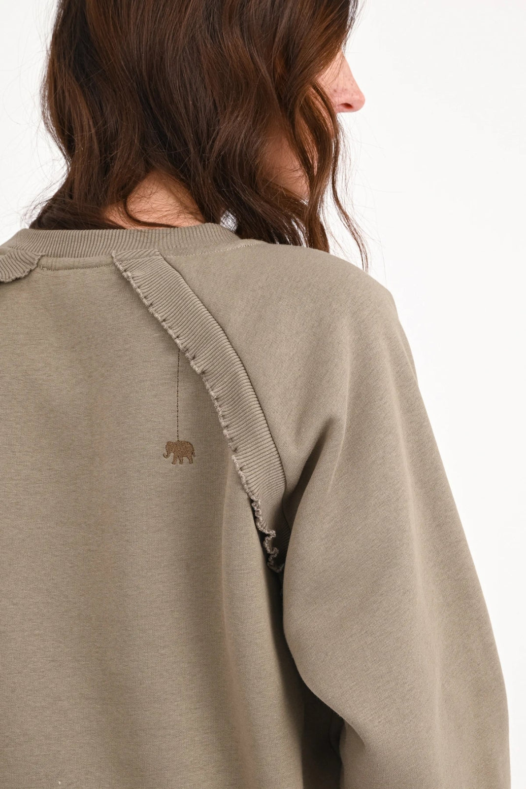 Sweatshirt mit Rüschen Bodony - Love Joy Victory