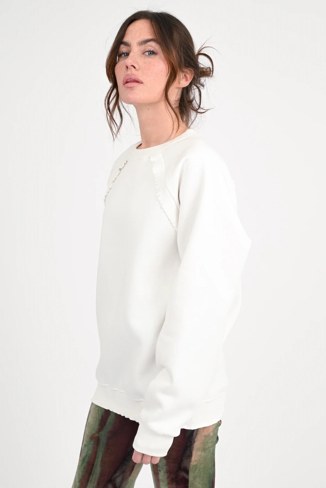 Sweatshirt mit Rüschen Bodony - Love Joy Victory
