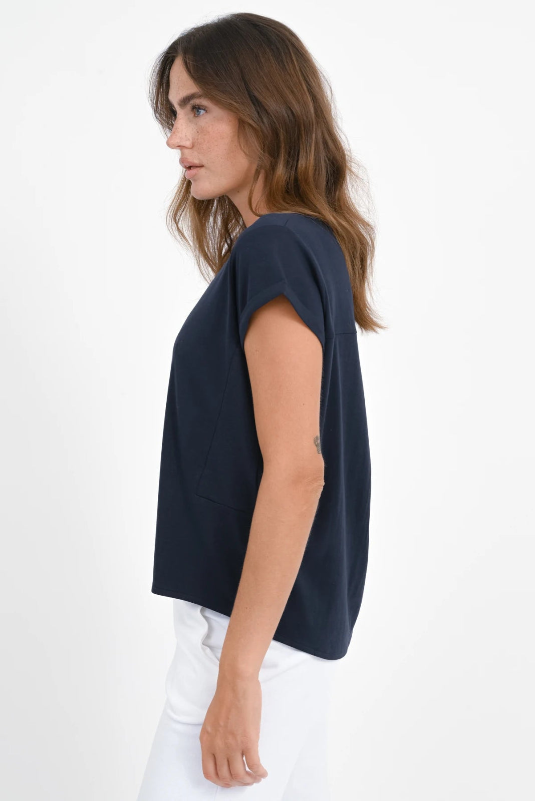 T-Shirt Lily - Love Joy Victory