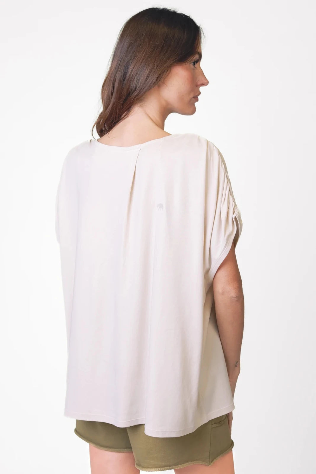 T-Shirt mit Raffung – Aure - Love Joy Victory