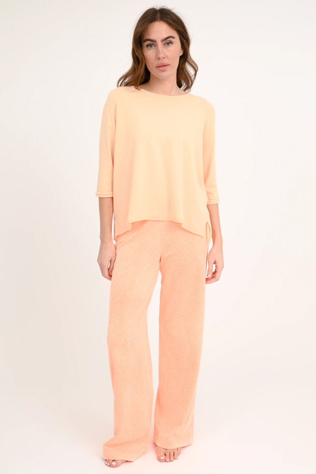 T - SHIRT MOLA - Love Joy Victory