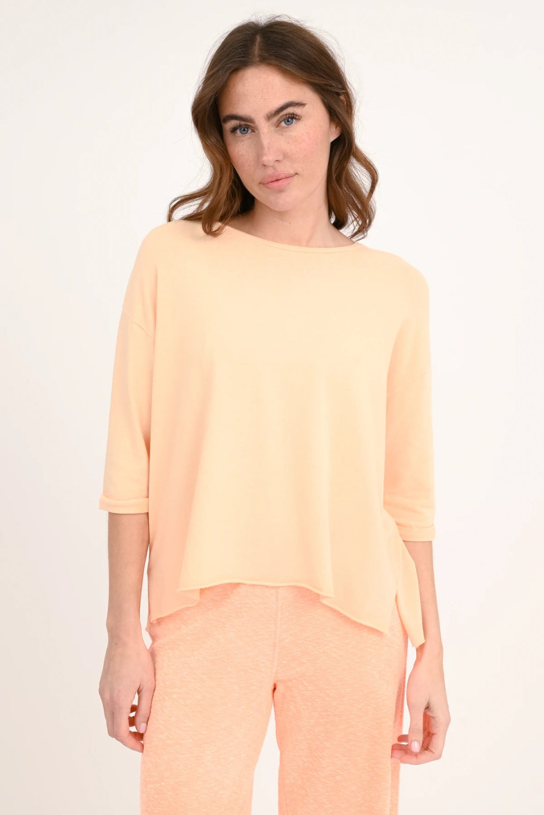 T - SHIRT MOLA - Love Joy Victory