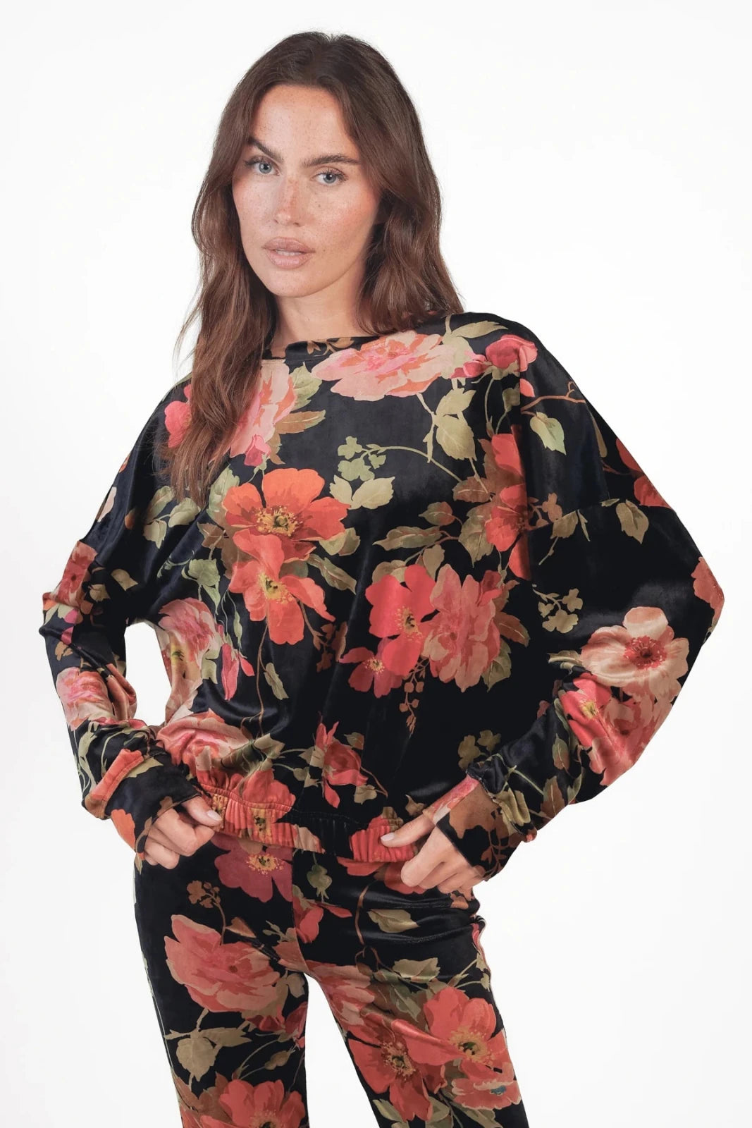 Velvet Sweatshirt floraler Print Maryland - Love Joy Victory