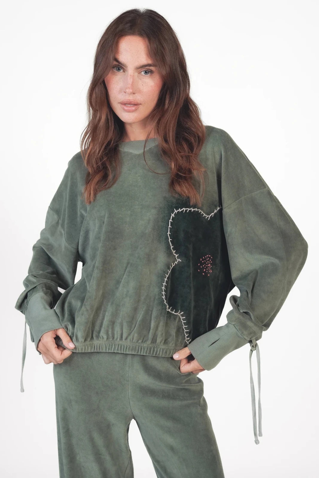 Velvet Sweatshirt Toli - Love Joy Victory