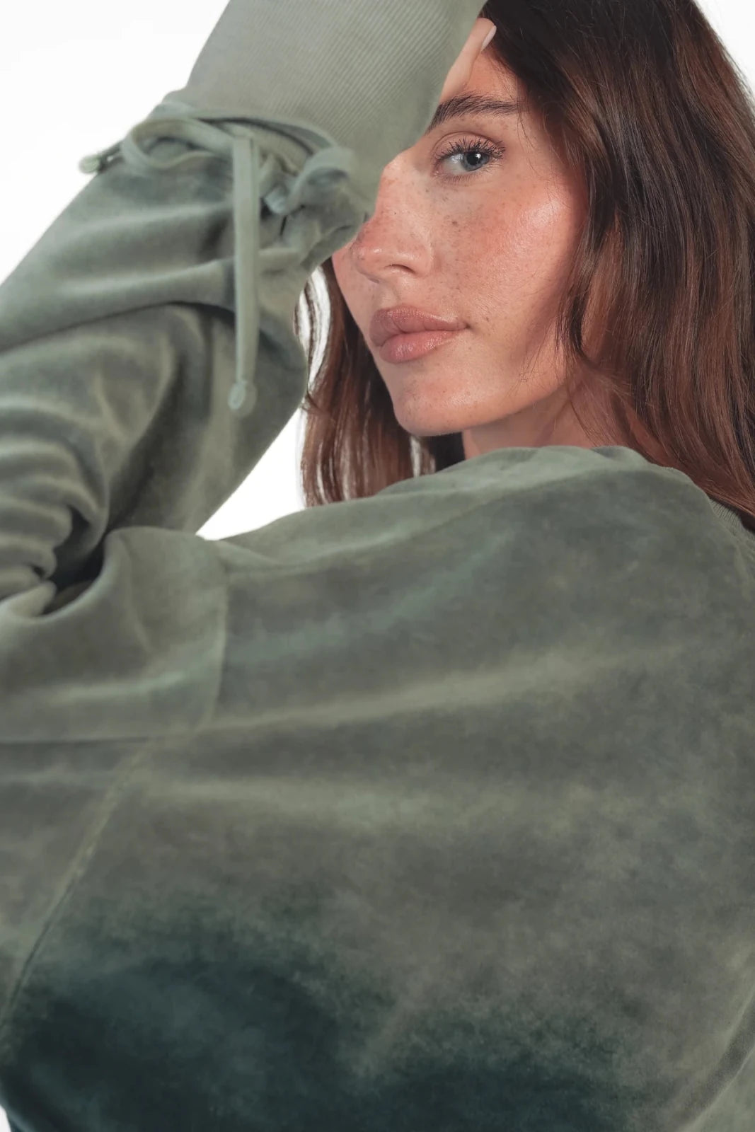 Velvet Sweatshirt Toli - Love Joy Victory