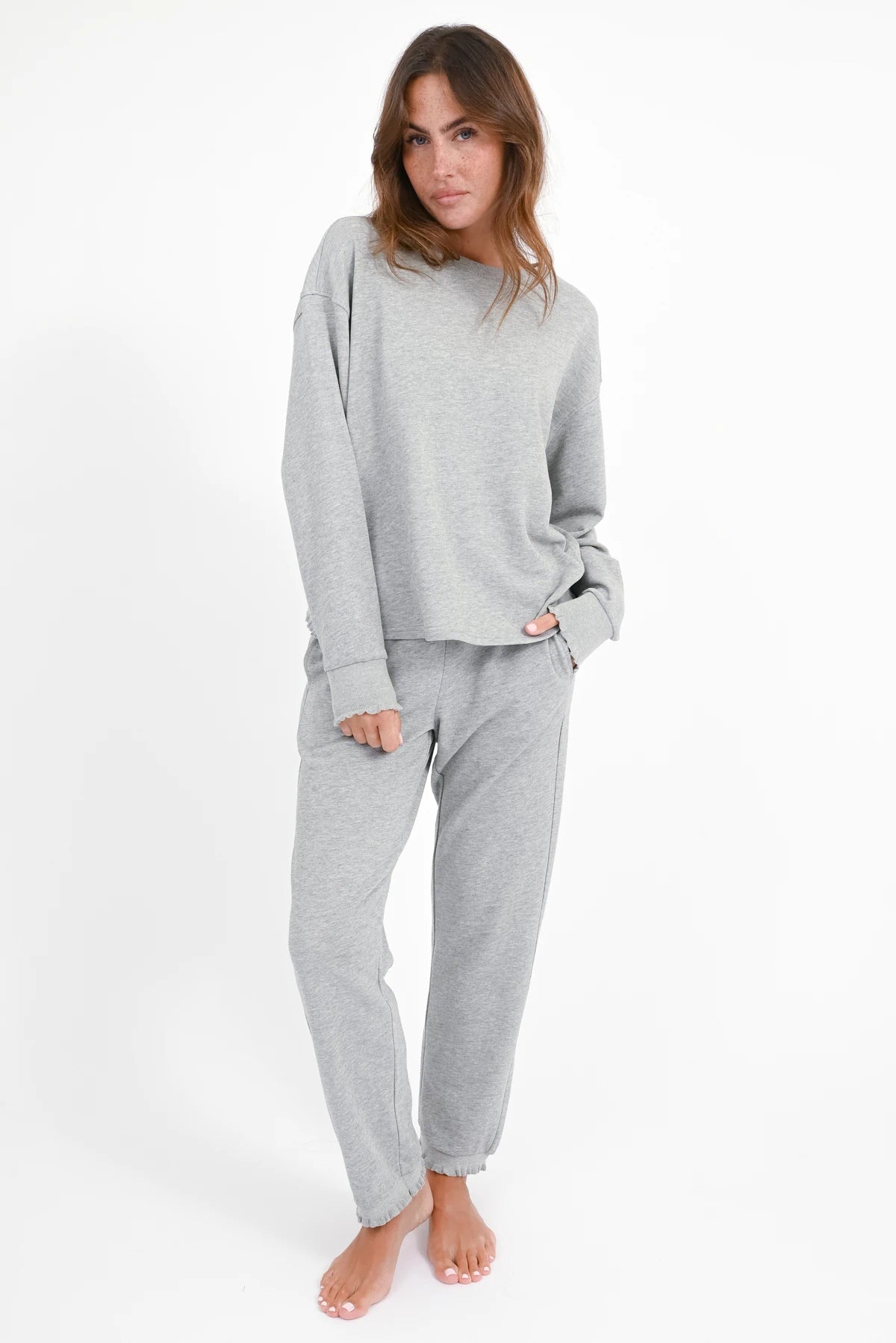 Sweat-shirt Rose - Les images du modèle manquent de couleurs