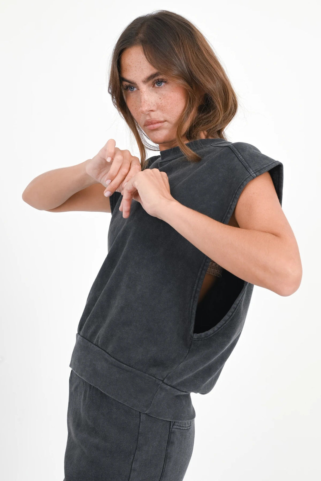 Ärmelloses Sweatshirt mit LOVE - Print Kanpa - Love Joy Victory