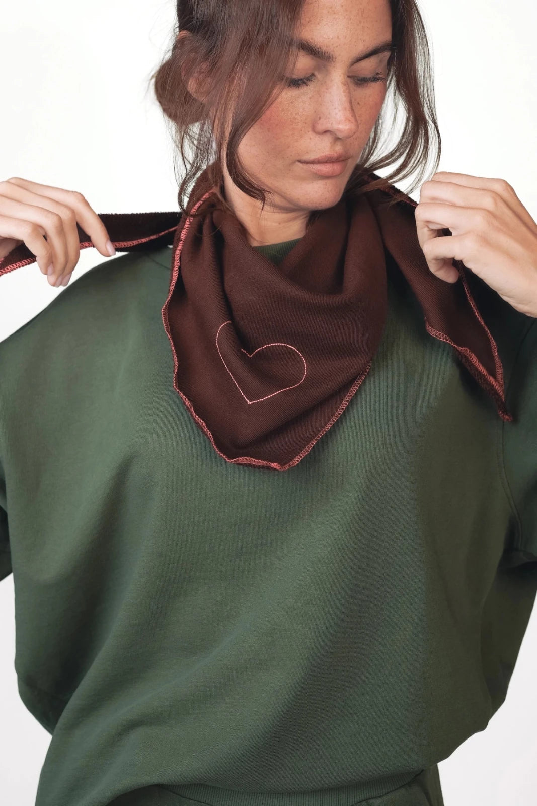 Dreieckstuch aus Sweatmaterial Mari - Love Joy Victory