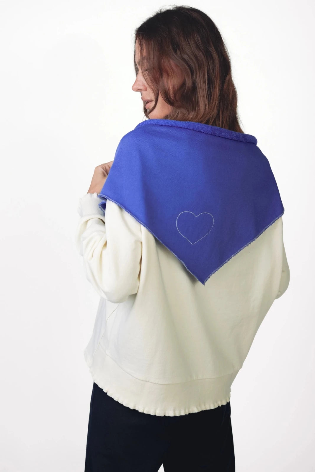 Dreieckstuch aus Sweatmaterial Mari - Love Joy Victory