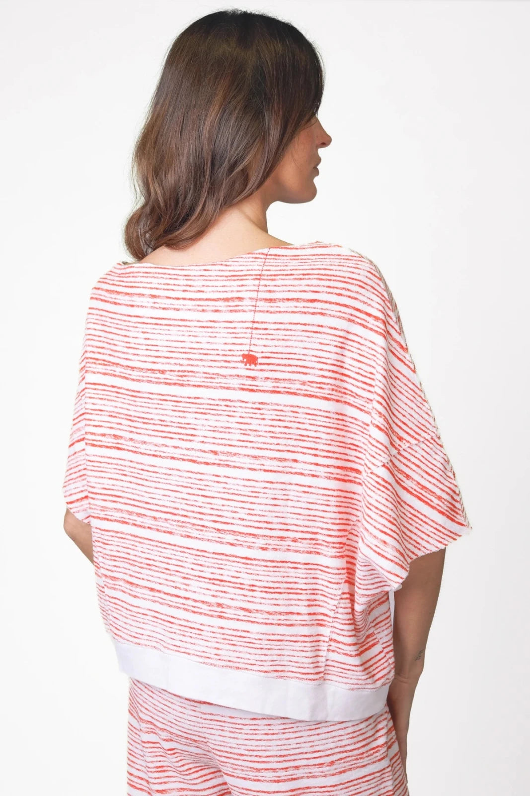 Kurzarm Sweatshirt mit Allover - Print Tartu - Love Joy Victory