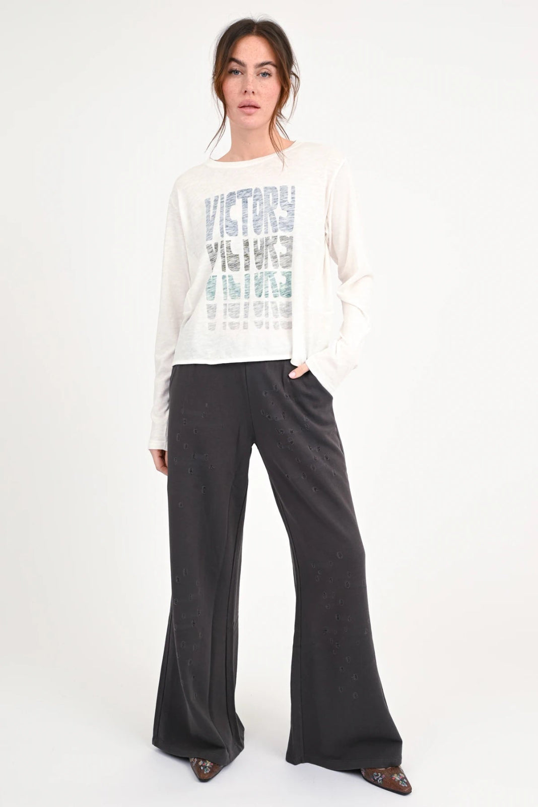 Langarmshirt mit Statment - Druck Lovo - Love Joy Victory