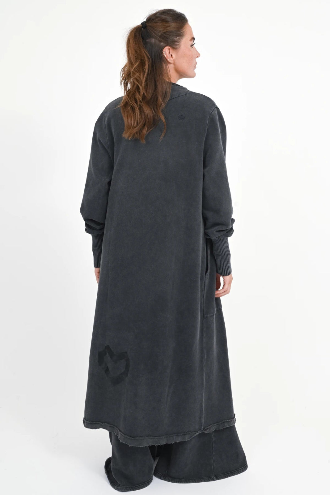 Langer Sweatmantel mit Herz - Print Zanthus - Love Joy Victory