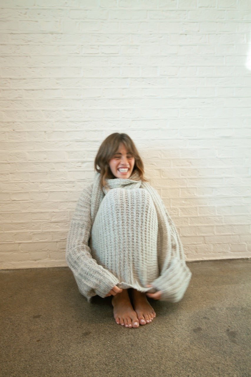 Oversize Strickpullover Moon - Love Joy Victory
