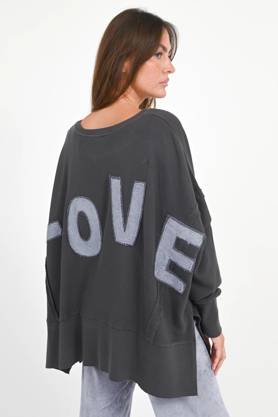 Oversize Sweatshirt Kriz - Love Joy Victory