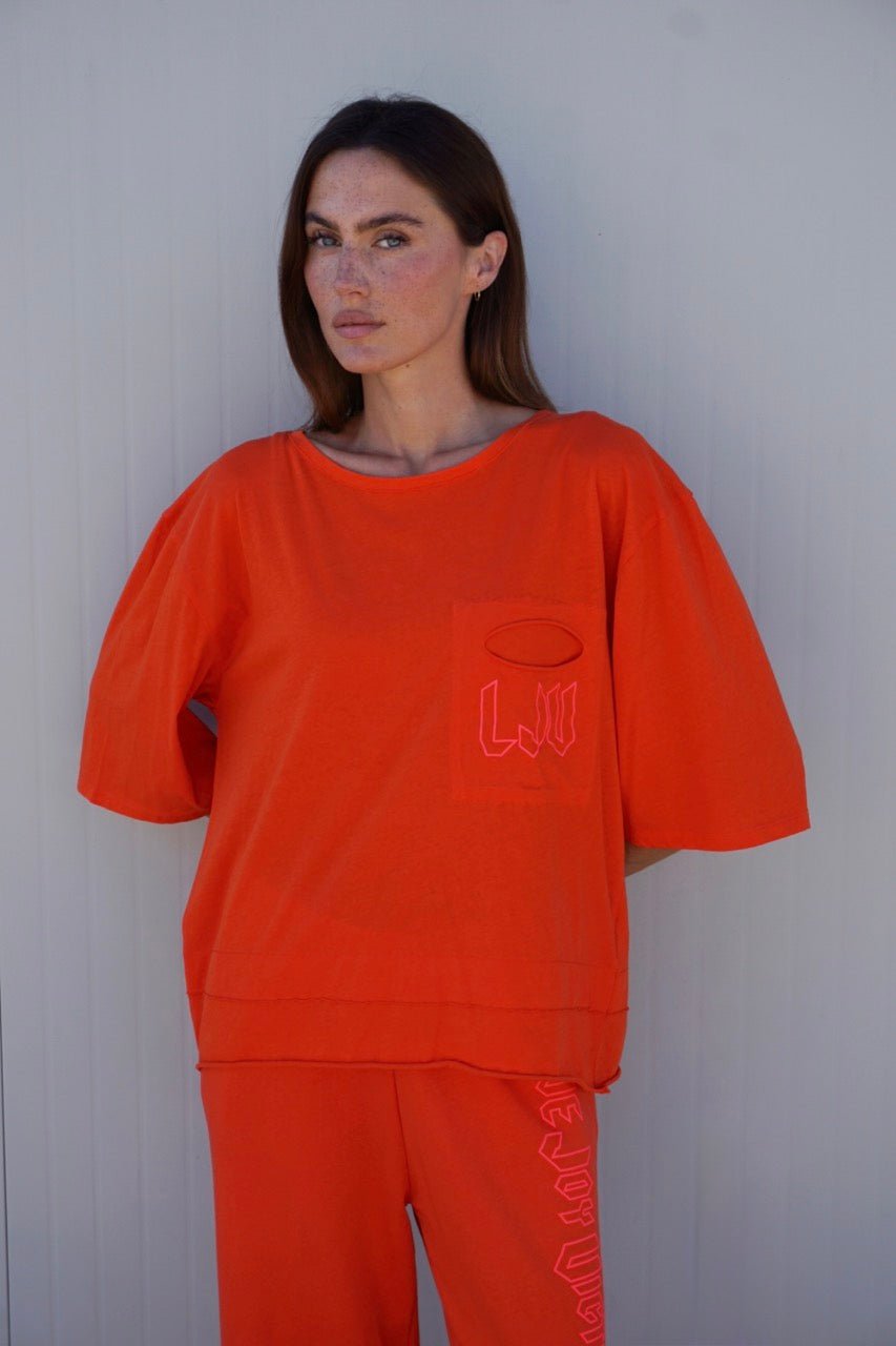 Oversize T-Shirt mit Logo-Print Klette - Love Joy Victory