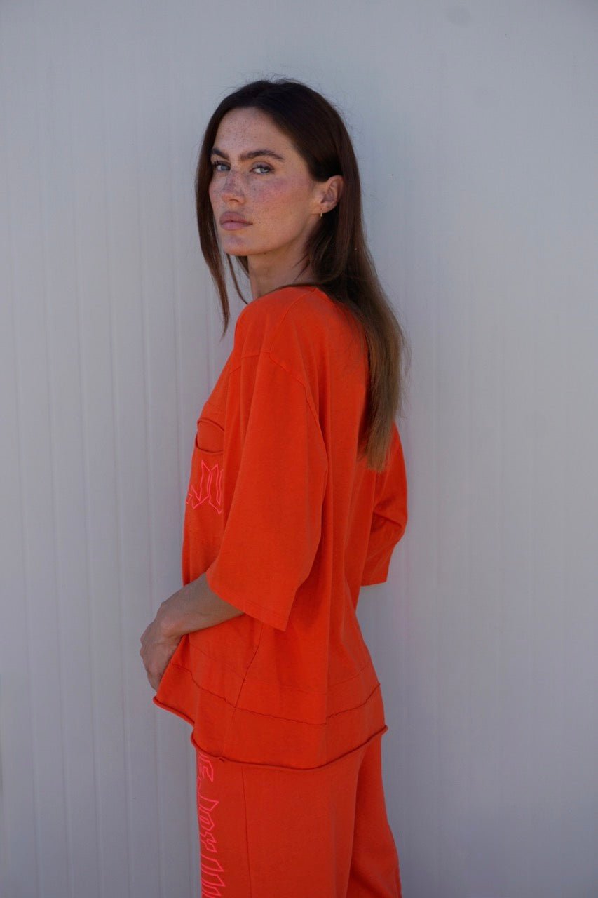 Oversize T-Shirt mit Logo-Print Klette - Love Joy Victory