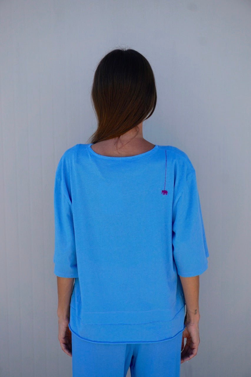 Oversize T-Shirt mit Logo-Print Klette - Love Joy Victory