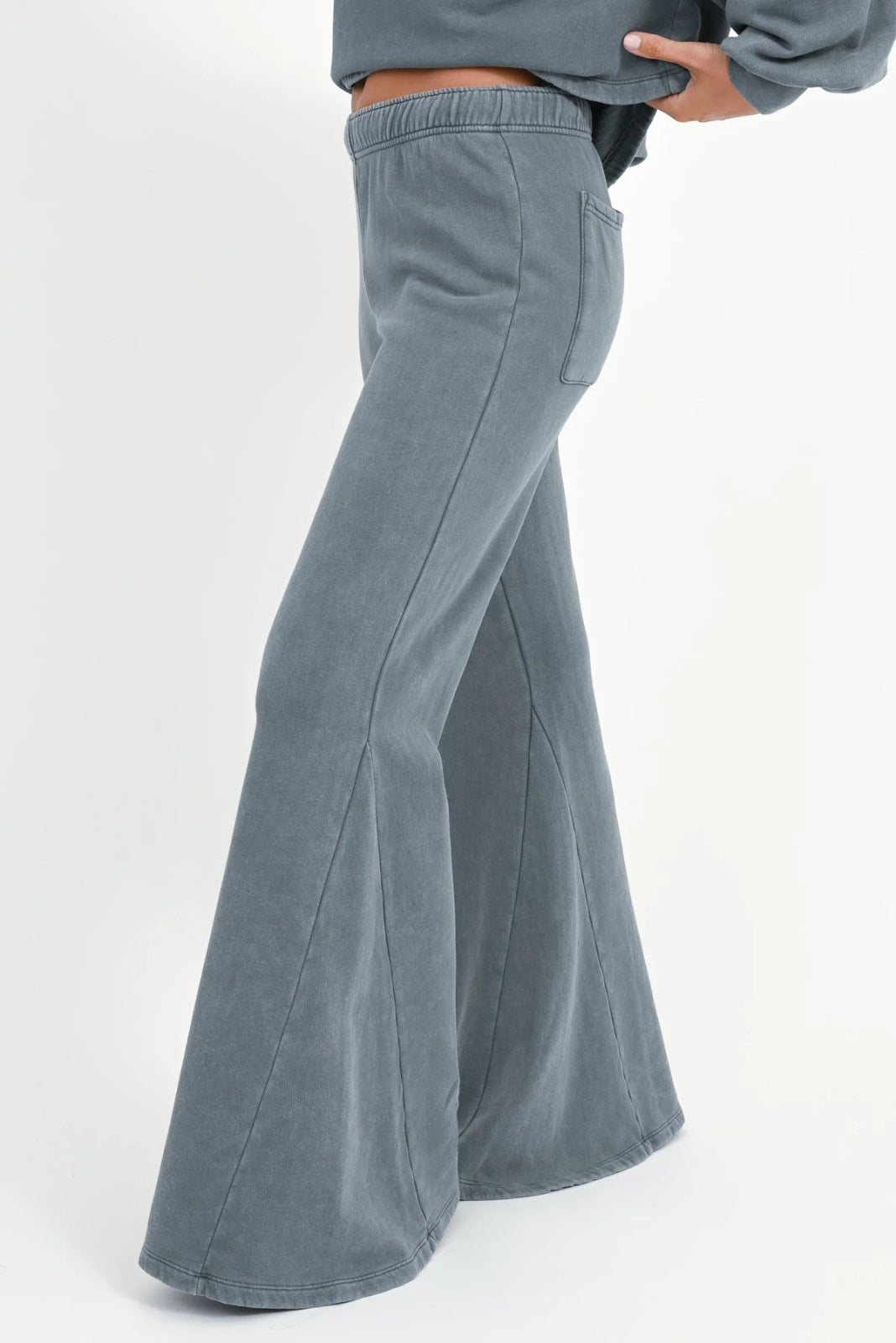 Schlaghose Sweatpant Sarina - Love Joy Victory