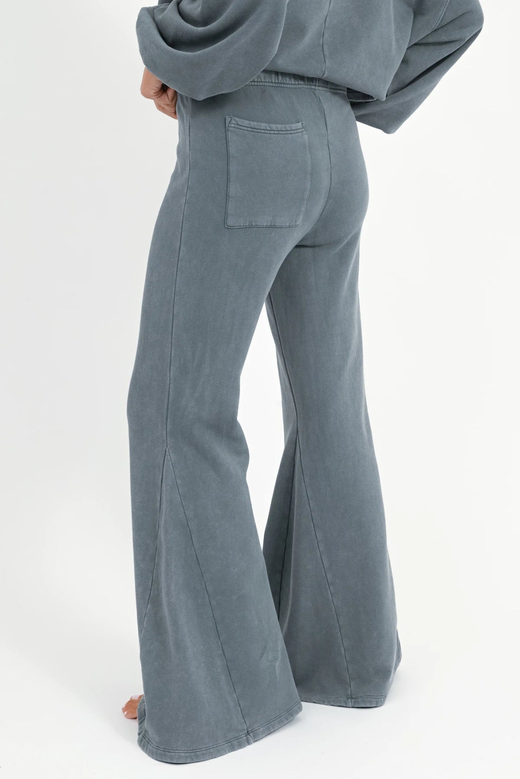 Schlaghose Sweatpant Sarina - Love Joy Victory