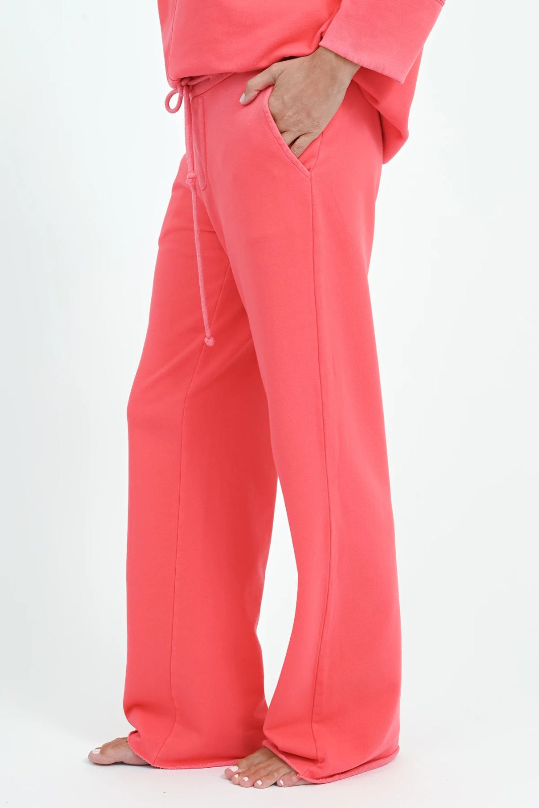 Sweathose Leonora - Love Joy Victory