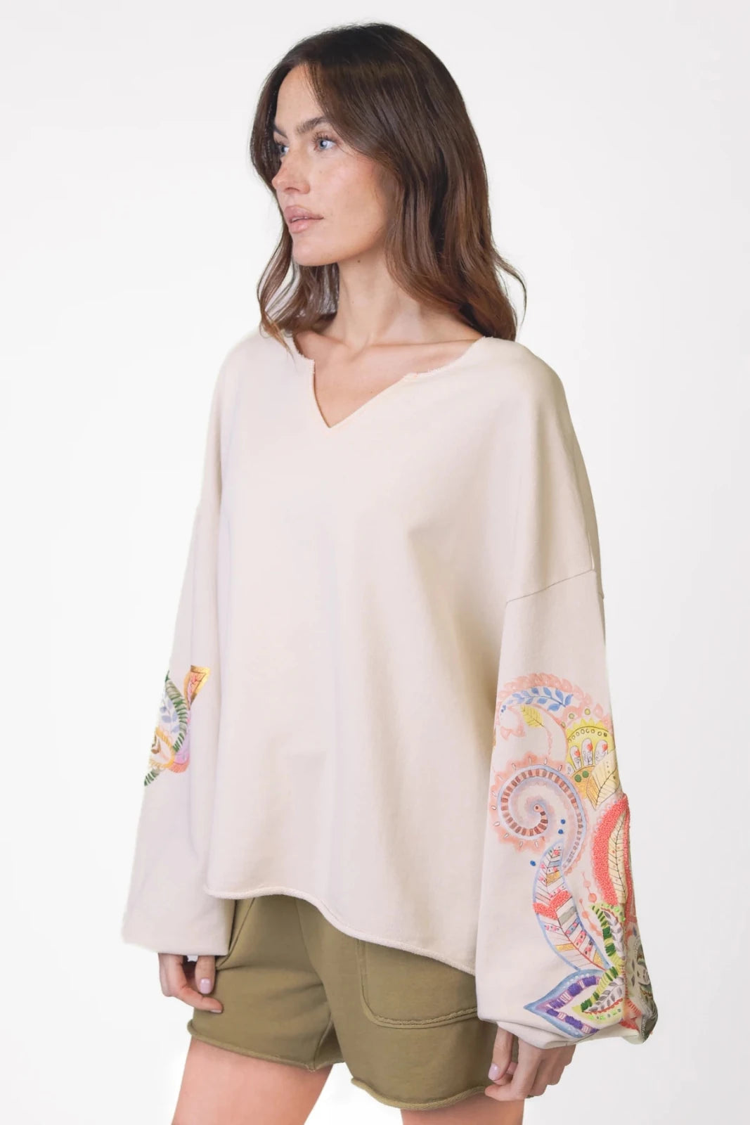 Sweatshirt Alamosa mit Stickerei - Love Joy Victory