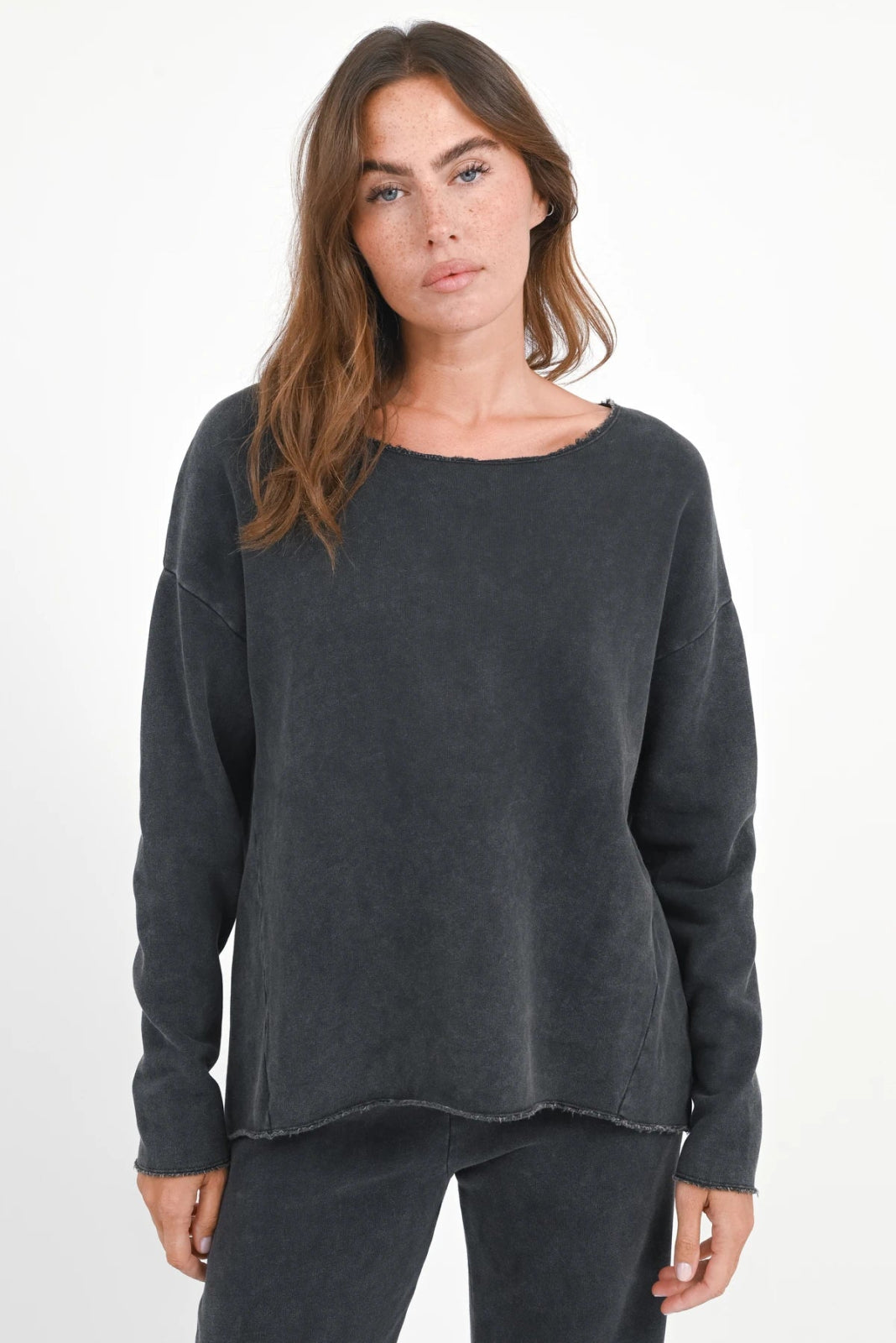 Sweatshirt Gara - Love Joy Victory