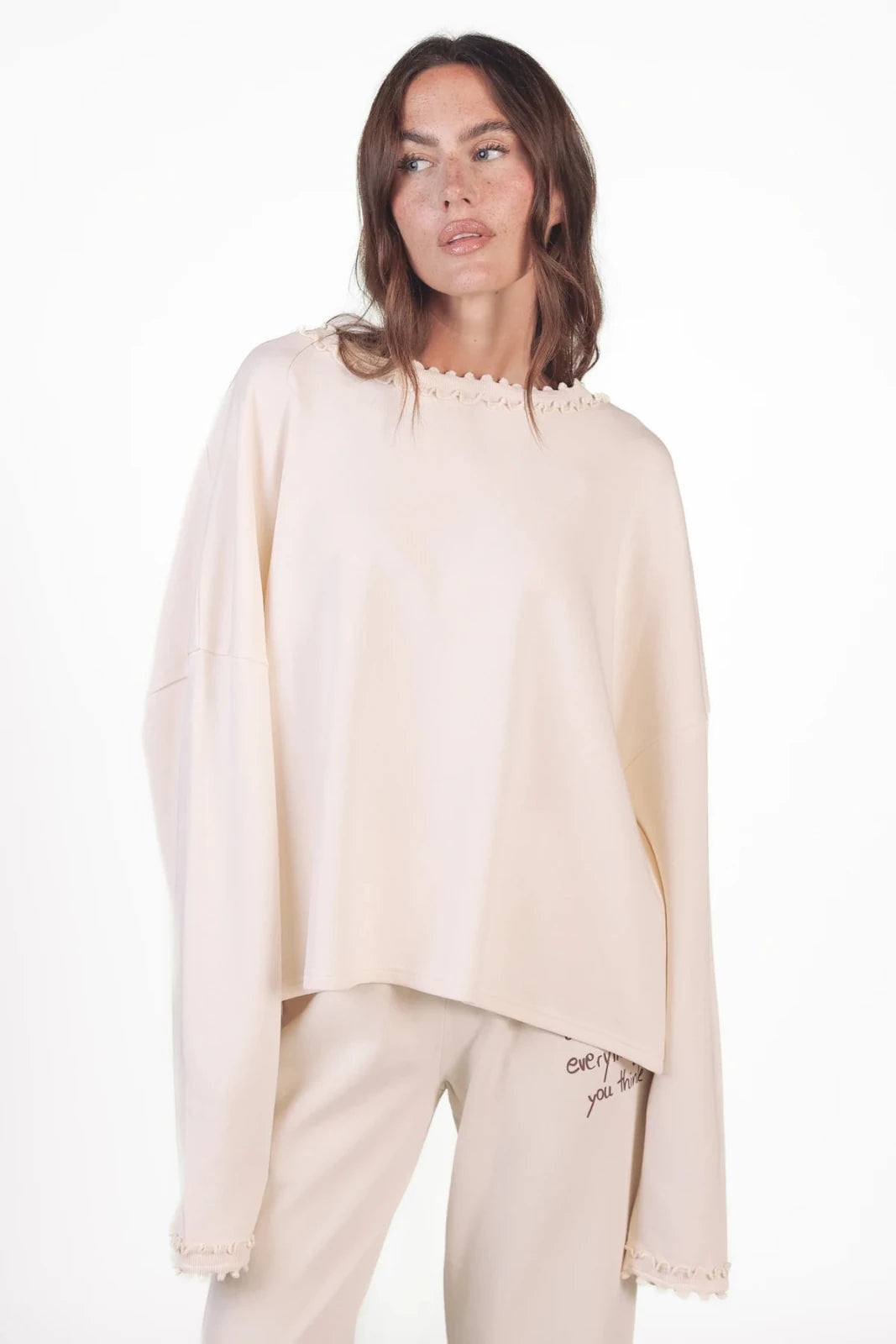 Sweatshirt mit gewellter Rüschenkante Viola - Love Joy Victory