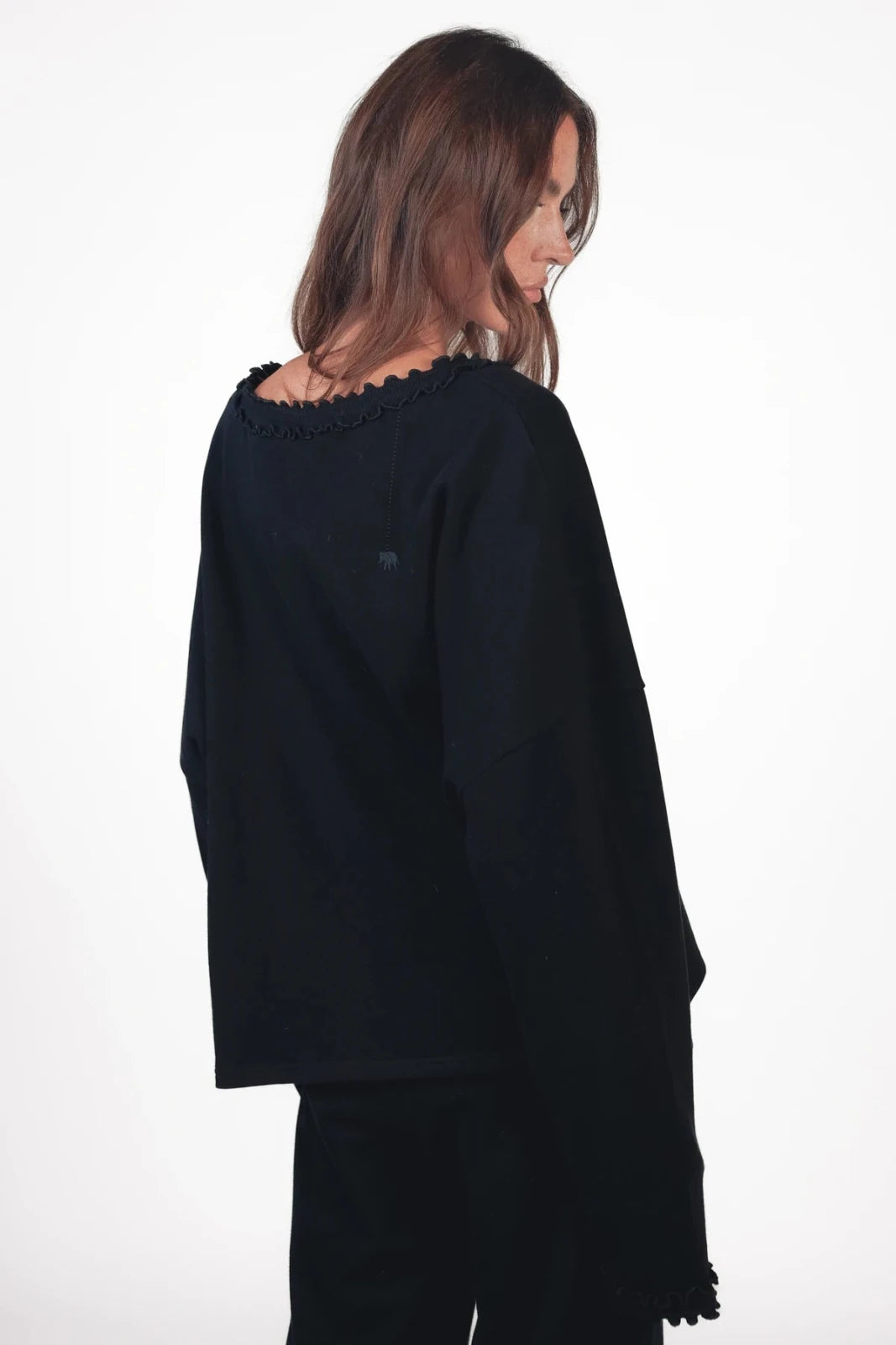 Sweatshirt mit gewellter Rüschenkante Viola - Love Joy Victory