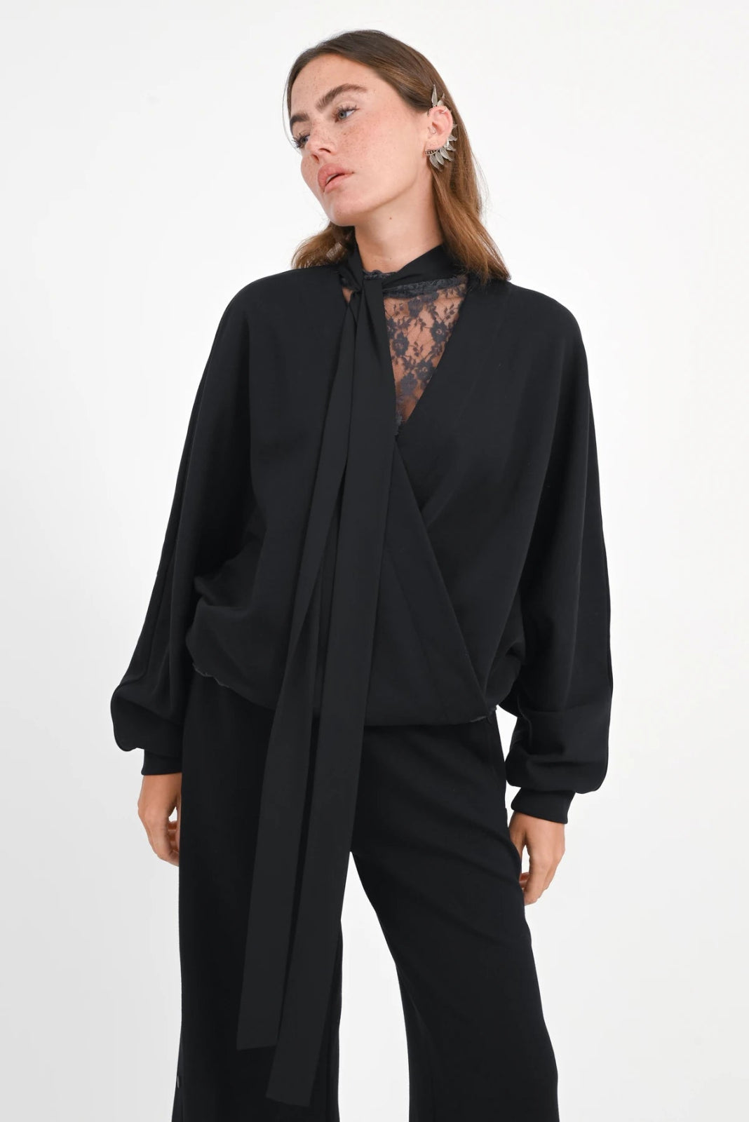 Sweatshirt mit Wickeloptik Ibi - Love Joy Victory